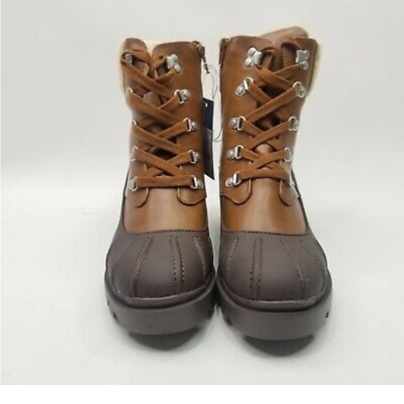 Women's Cheyenne Heeled Duck
Boots Universal Thread  nwt - Picture 7 of 9